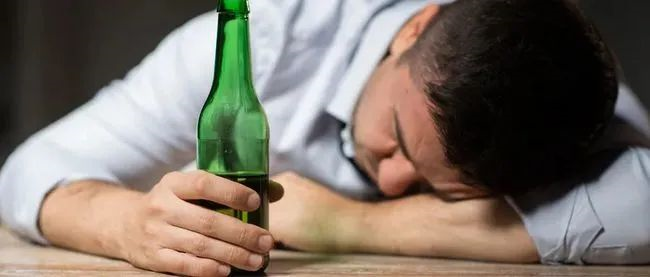 小临说第四十期酒后头晕心慌是醉酒警惕酒后低血糖